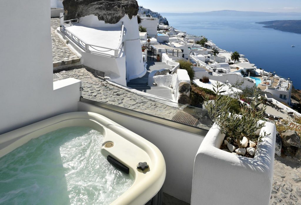 37 Best Places To Stay In Santorini - Santorini Accommodation Guide