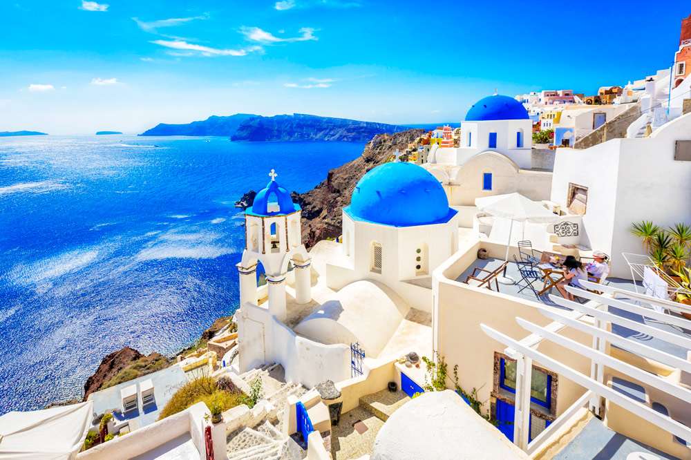 what to do in Santorini | Exclusive Plan Suites