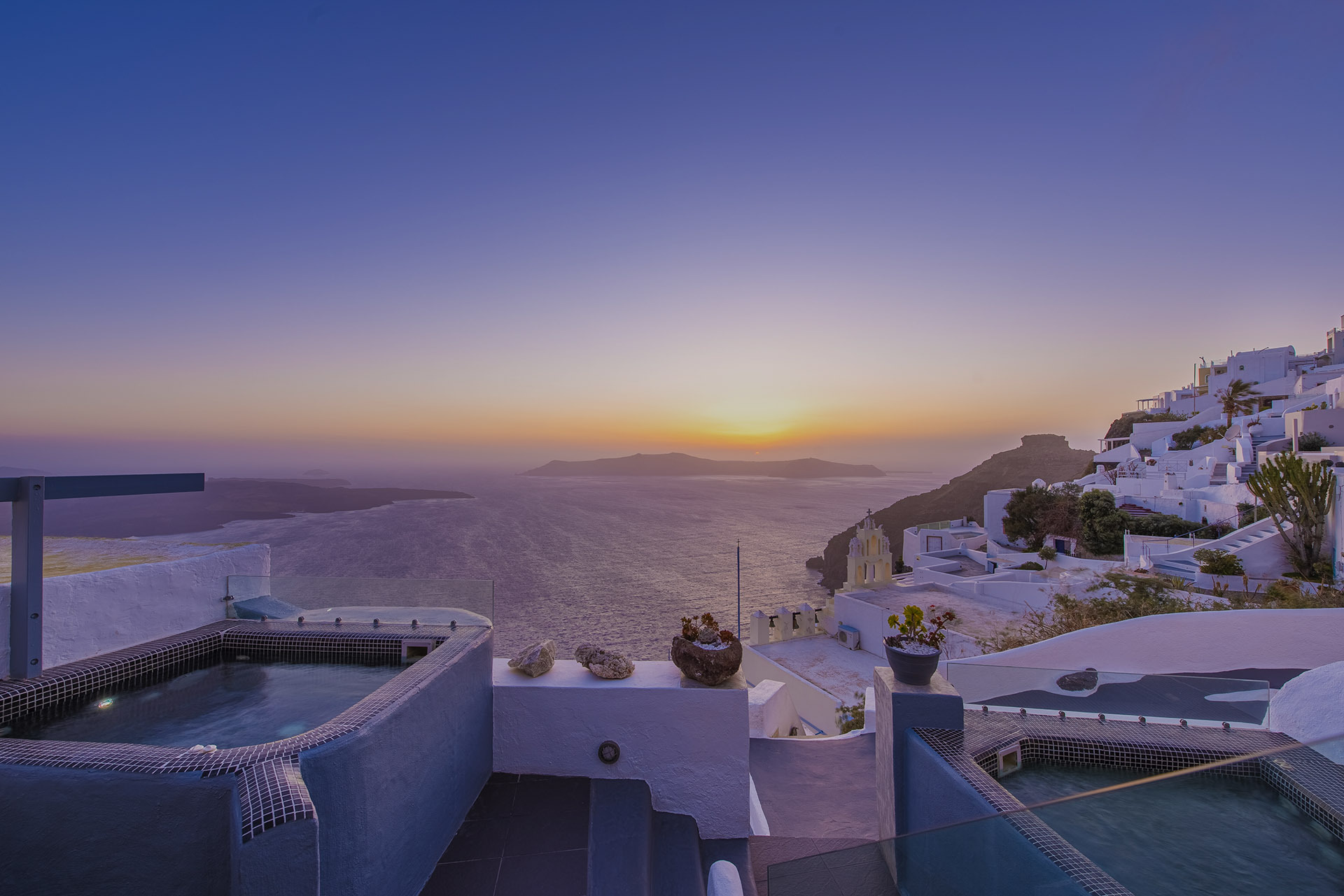 Hotel Rhenia'S Suites Oia (Santorini), Greece - book now, 2024 prices